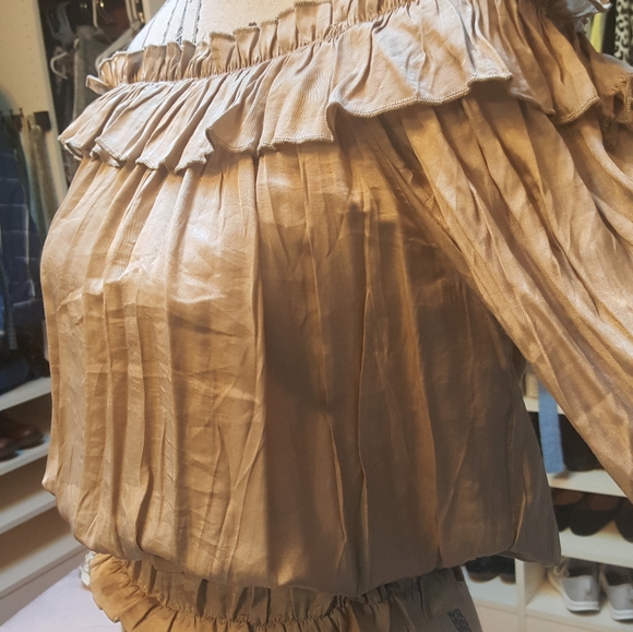 Top - Picture 3 of 6